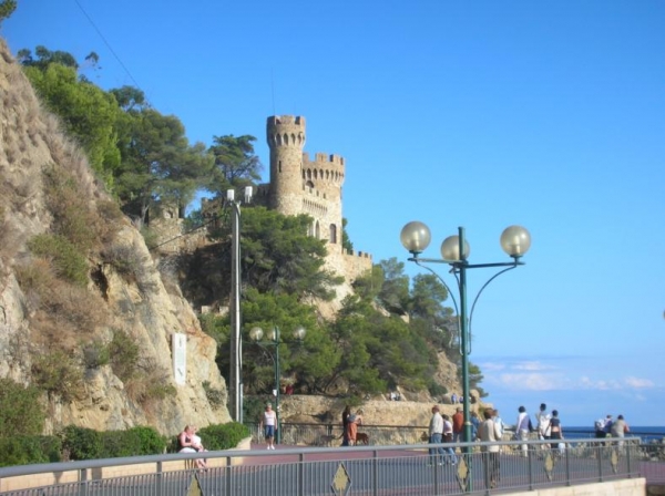 Zdjęcie z Hiszpanii - zameczek w Lloret