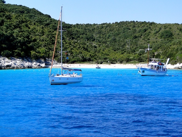 Zdjęcie z Grecji - U wybrzeża Antipaxos.