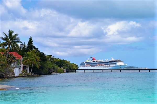 Zdjęcie z Nowej Kaledonii - Nasz statek Carnival Legend