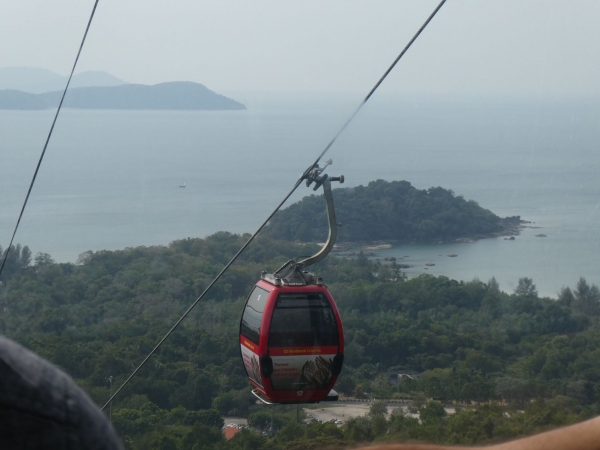 Zdjęcie z Malezji - Cable Car- środek transportu na Sky Bridge