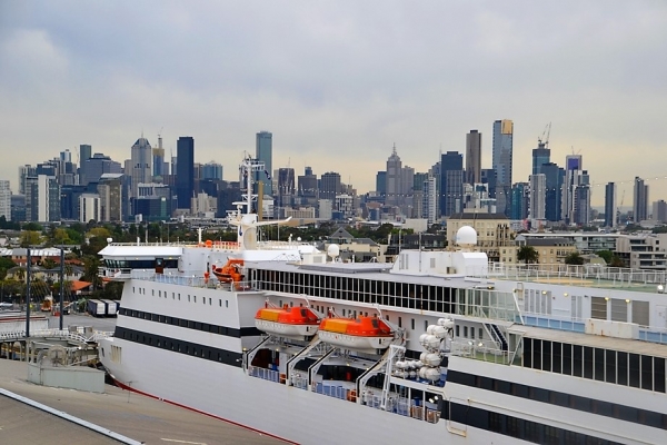 Zdjęcie z Australii - W porcie w Melbourne - wszysto co dobre szybko sie konczy