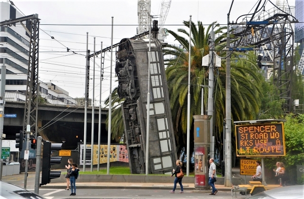 Zdjęcie z Australii - Tramwaj sie wytramwail :)  Centrum miasta