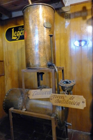 Zdjęcie z Kuby -  tym kiedyś robiono rum...