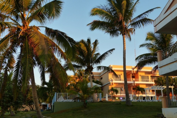 Zdjęcie z Kuby - przyjemny hotelik- Faro Luna Gran Caribe Grupo Hotelero