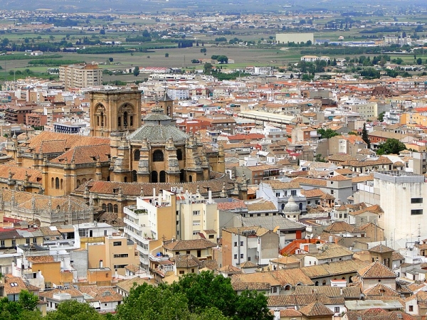 Zdjęcie z Hiszpanii - Widok na zabytkowe centrum z katedrą.
