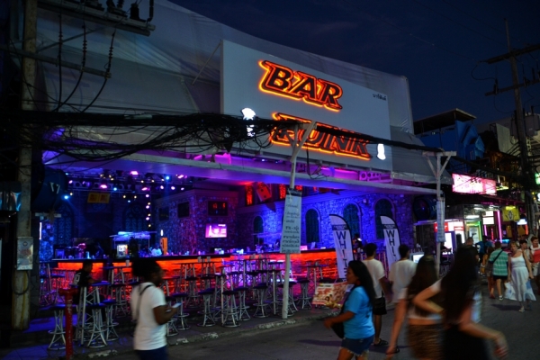 Zdjęcie z Tajlandii - Bangla Street, ulica rozrywkowa Patong