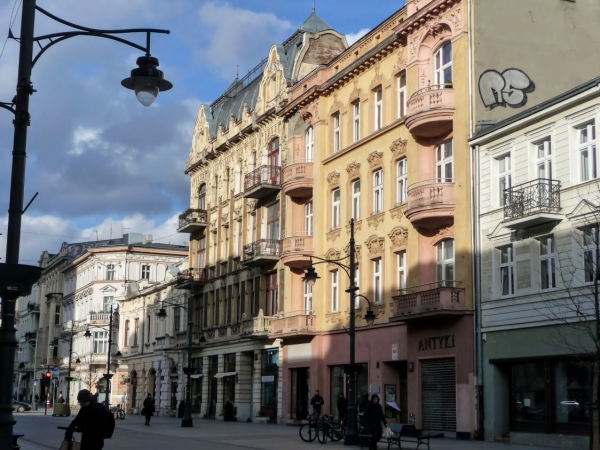 Zdjęcie z Polski - kamienica z 1896r była własnością tkacza z Saksonii, Augusta Zistela