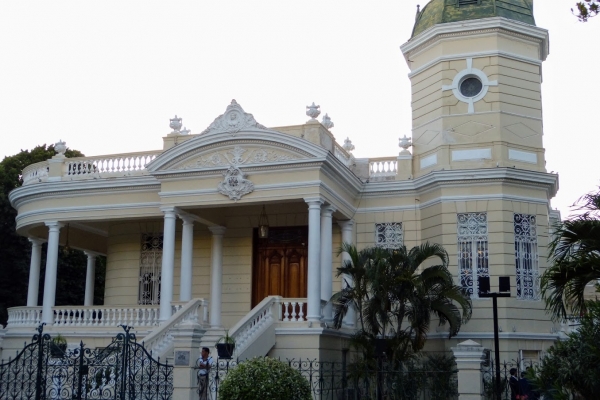 Zdjęcie z Meksyku - czar nie tak dawnej architektury...