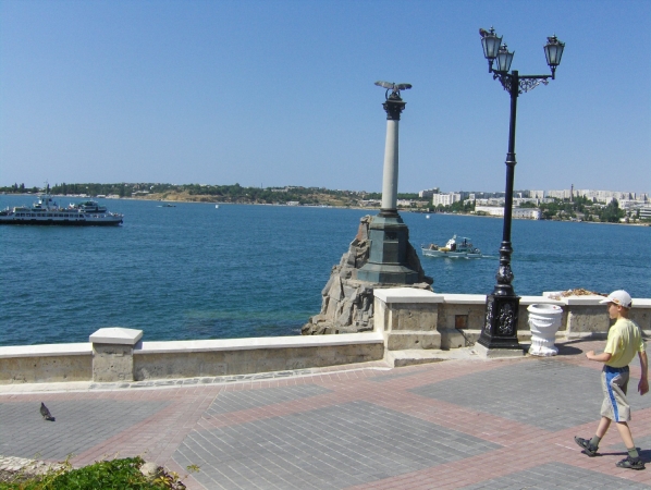 Zdjęcie z Ukrainy - Sewastopol - pomnik