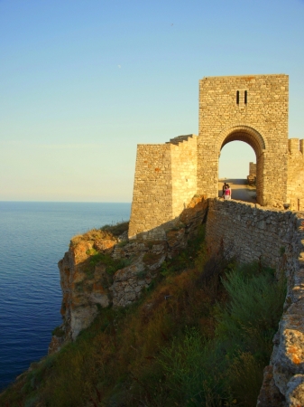 Zdjęcie z Bułgarii - ....Kaliakra...stare mury