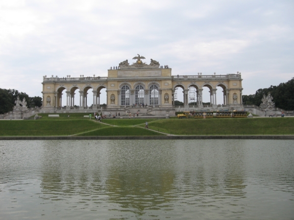 Zdjęcie z Austrii - ogrody Schonbrunn...