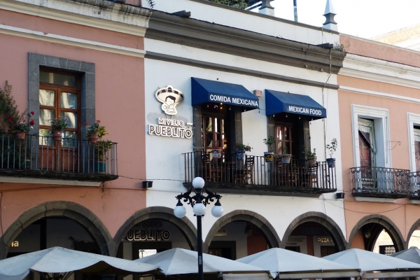 Zdjęcie z Meksyku - wokół Zocalo i idziemy poza Plac....