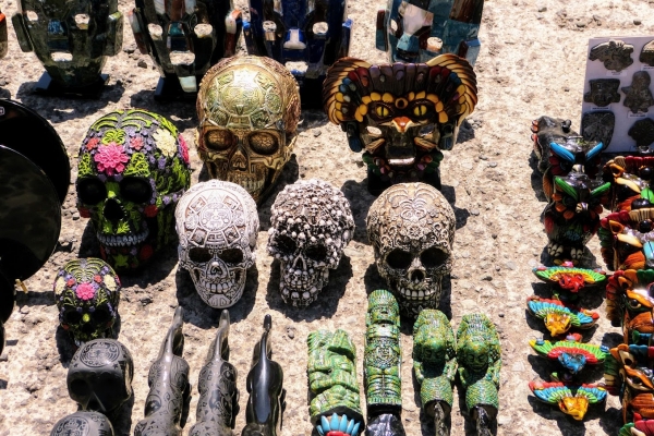 Zdjęcie z Meksyku - po drodze - sporo tu wszędzie handlarzy z typowymi pamiątkami...