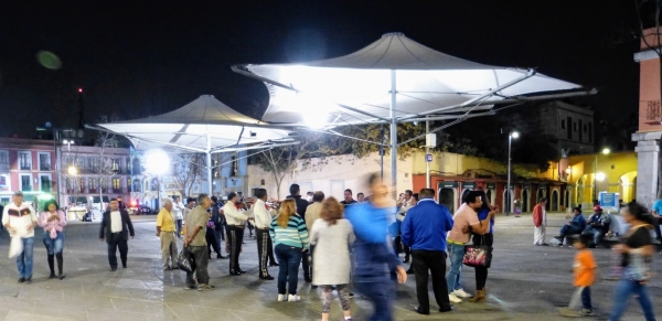 Zdjęcie z Meksyku - Plac Garibaldiego wieczorem