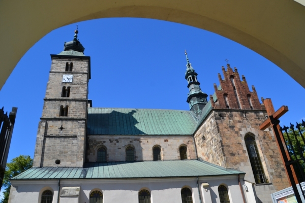 Zdjęcie z Polski - Opatowska kolegiata pod wezwaniem św. Marcina z Tours