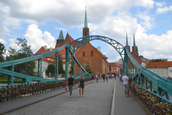 Zdjęcie z Polski - Most Tumski obwieszony kłódkami miłości :)
