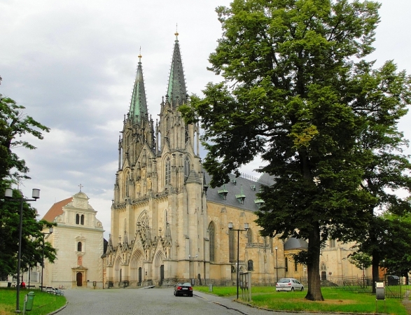Zdjęcie z Czech - Katedra jest naprawdę imponująca. Niestety zamknięta 😏