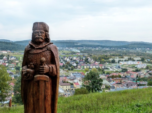Zdjęcie z Polski - i prawie jesteśmy na miejscu... tutaj wita przybywających Kazimierz Jagiellończyk