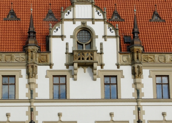 Zdjęcie z Czech - Fragment wyremontowanej elewacji Ratusza.