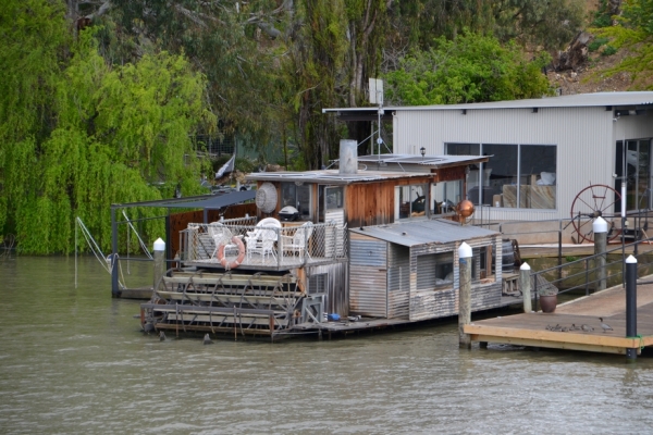 Zdjęcie z Australii - Houseboat parowy z poczatkow XX wieku