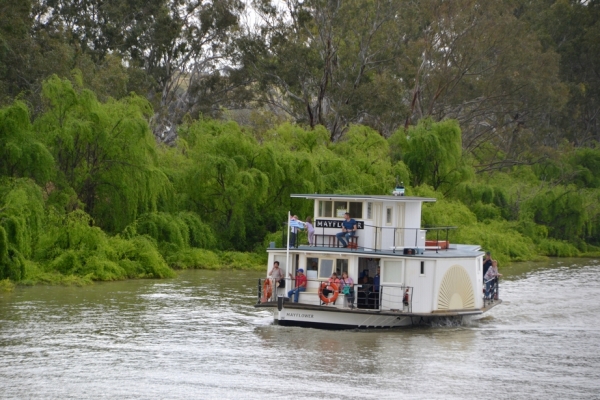 Zdjęcie z Australii - Plynie Mayflower - najstarszy plywajacy po Murray parowiec