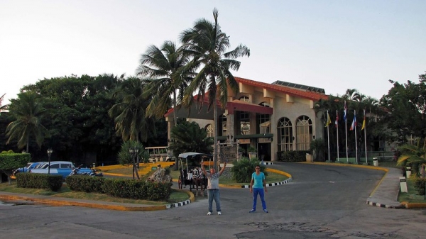 Zdjęcie z Kuby - Front hotelu Roc Barlovento