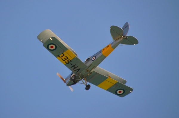 Zdjęcie z Australii - Nad nami jeden z samolotow z aerodromu w Aldinga