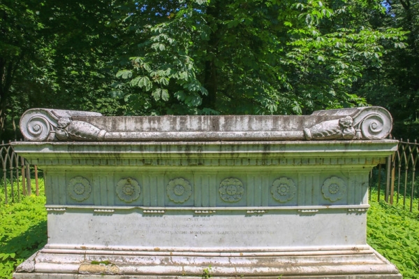 Zdjęcie z Polski - Sarkofag Augusta i Zofii Czartoryskich