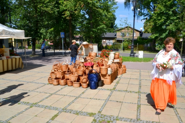 Zdjęcie z Polski - Targ z regionalnymi produktami