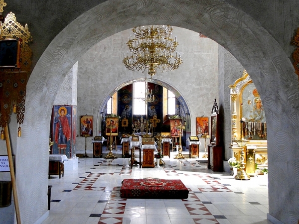 Zdjęcie z Polski - Fragment wnętrza cerkwi - z prawej strony widać część czczonej tu Supraskiej Ikony Matki Bożej