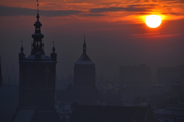 Zdjęcie z Polski - Wschód słońa nad starówką