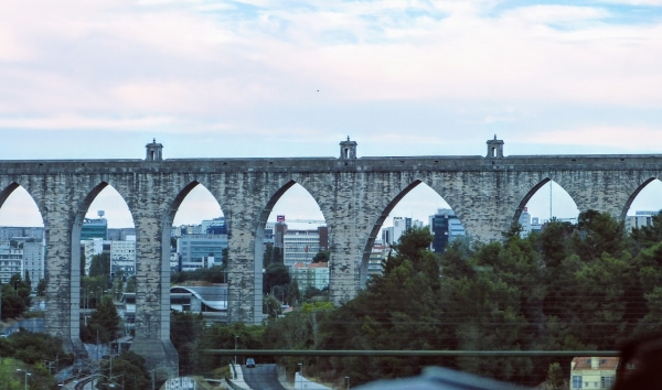 Zdjęcie z Portugalii - Aqueduto das Aguas Livres