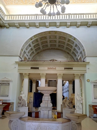 Zdjęcie z Polski - Holl główny zabytkowego Sanatorium Marconi.