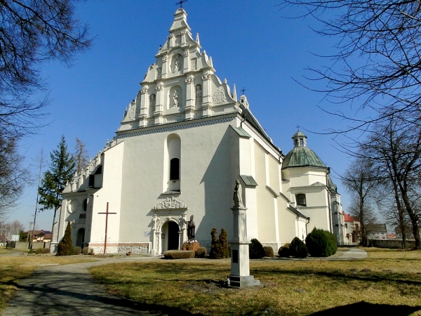 Zdjęcie z Polski - Nowy Korczyn - kościół św. Trójcy