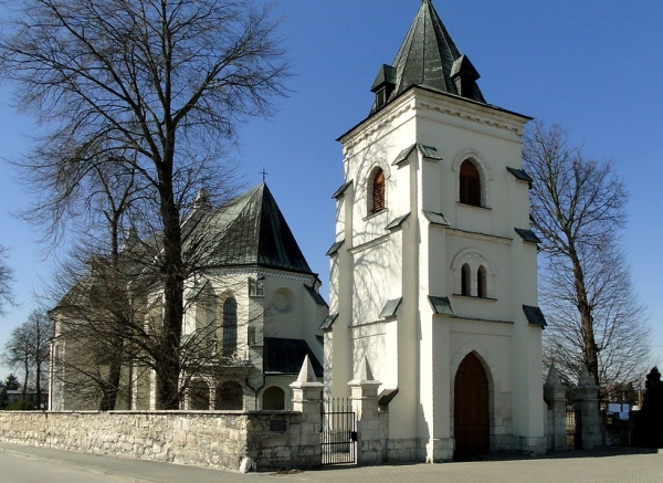 Zdjęcie z Polski - Nowy Korczyn - kościół św. Trójcy
