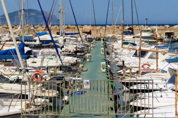 Zdjęcie z Hiszpanii - w marinie