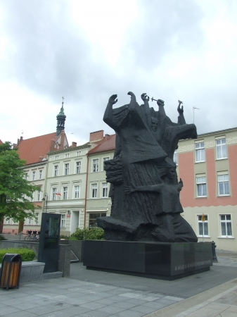 Zdjęcie z Polski - pomnik Ofiar