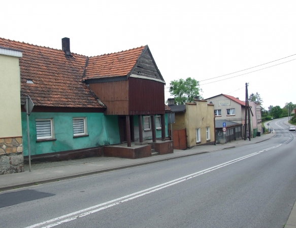 Zdjęcie z Polski - fikuśny domek