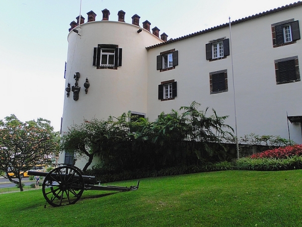 Zdjęcie z Portugalii - Zatem rzut oka na Palácio de São Lourenço od zewnątrz.