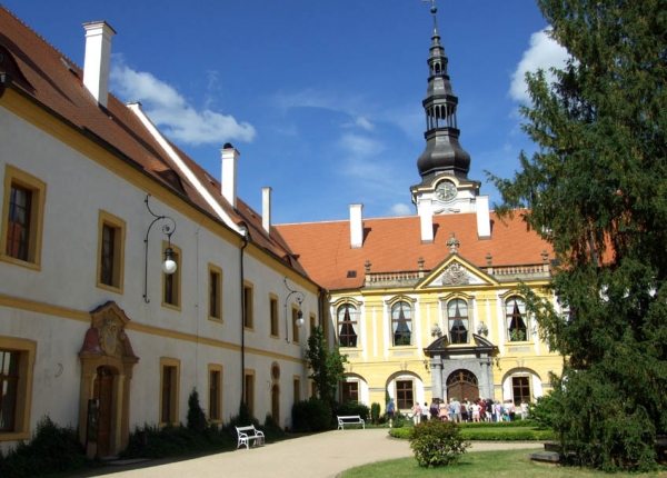 Zdjęcie z Czech - na dziedzińcu