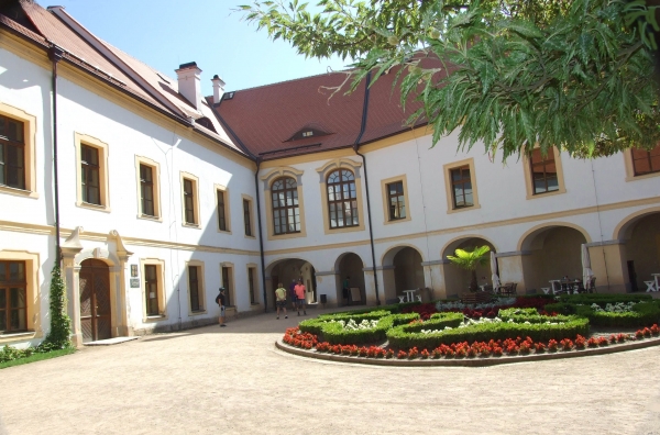 Zdjęcie z Czech - na dziedzińcu