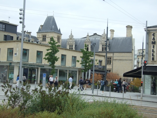 Zdjęcie z Francji - ulice Caen