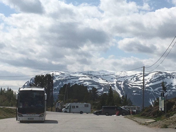Zdjęcie z Norwegii - na parkingu