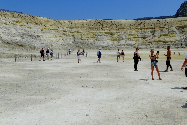 Zdjęcie z Grecji - Nisiros - krater Stefanos