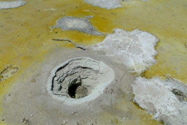 Zdjęcie z Grecji - Nisiros - krater Stefanos