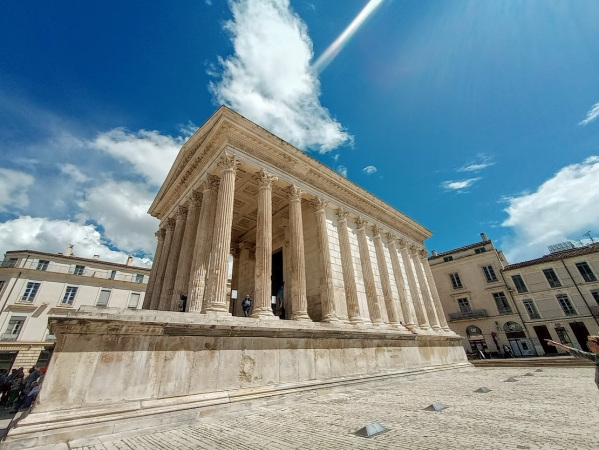 Zdjęcie z Francji -  La Maison Carrée