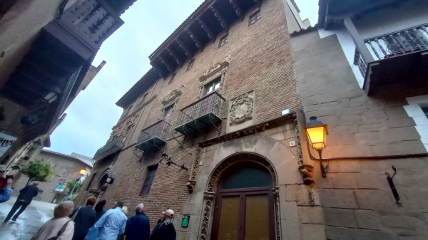 Zdjęcie z Hiszpanii - Poble Espanyol powstało ponad 100 lat temu na Wystawę Światową