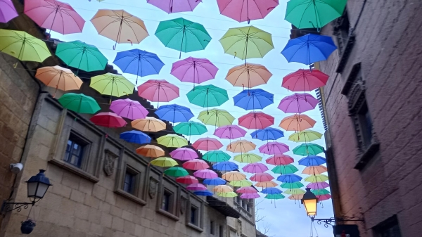 Zdjęcie z Hiszpanii - uliczkami Poble Espanyol...