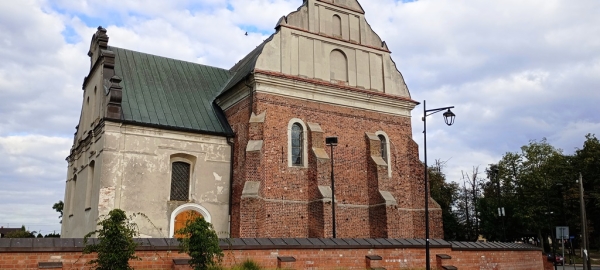 Zdjęcie z Polski - Kolegiata Wniebowzięcia NMP i św. Floriana, której początki sięgają XII wieku!