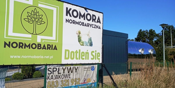 Zdjęcie z Polski - jak komuś słabo można się dotlenić w takiej komorze:)) ...